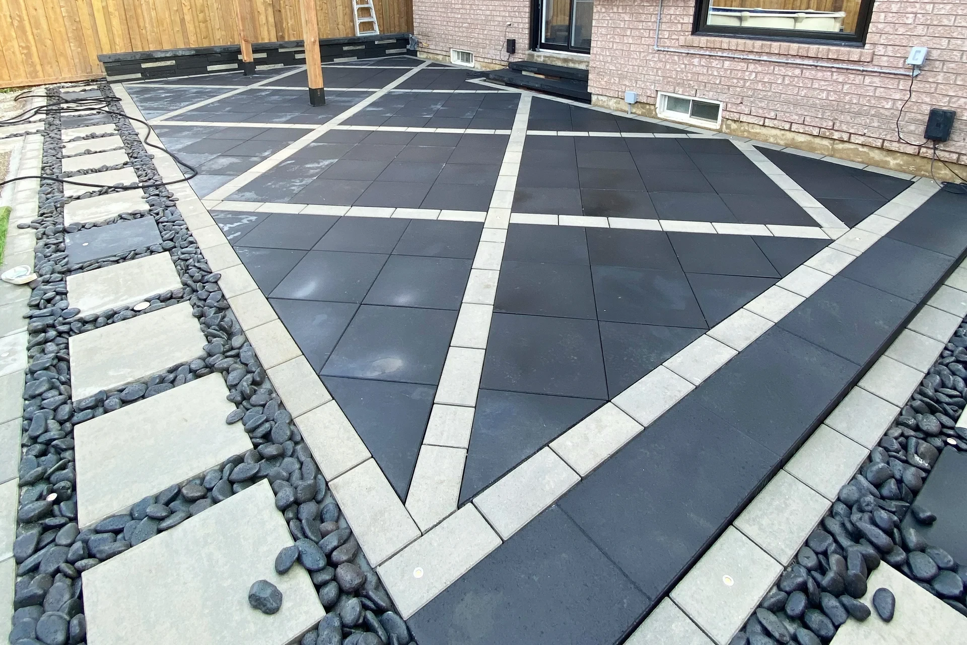 Bruning homes interlocking 02